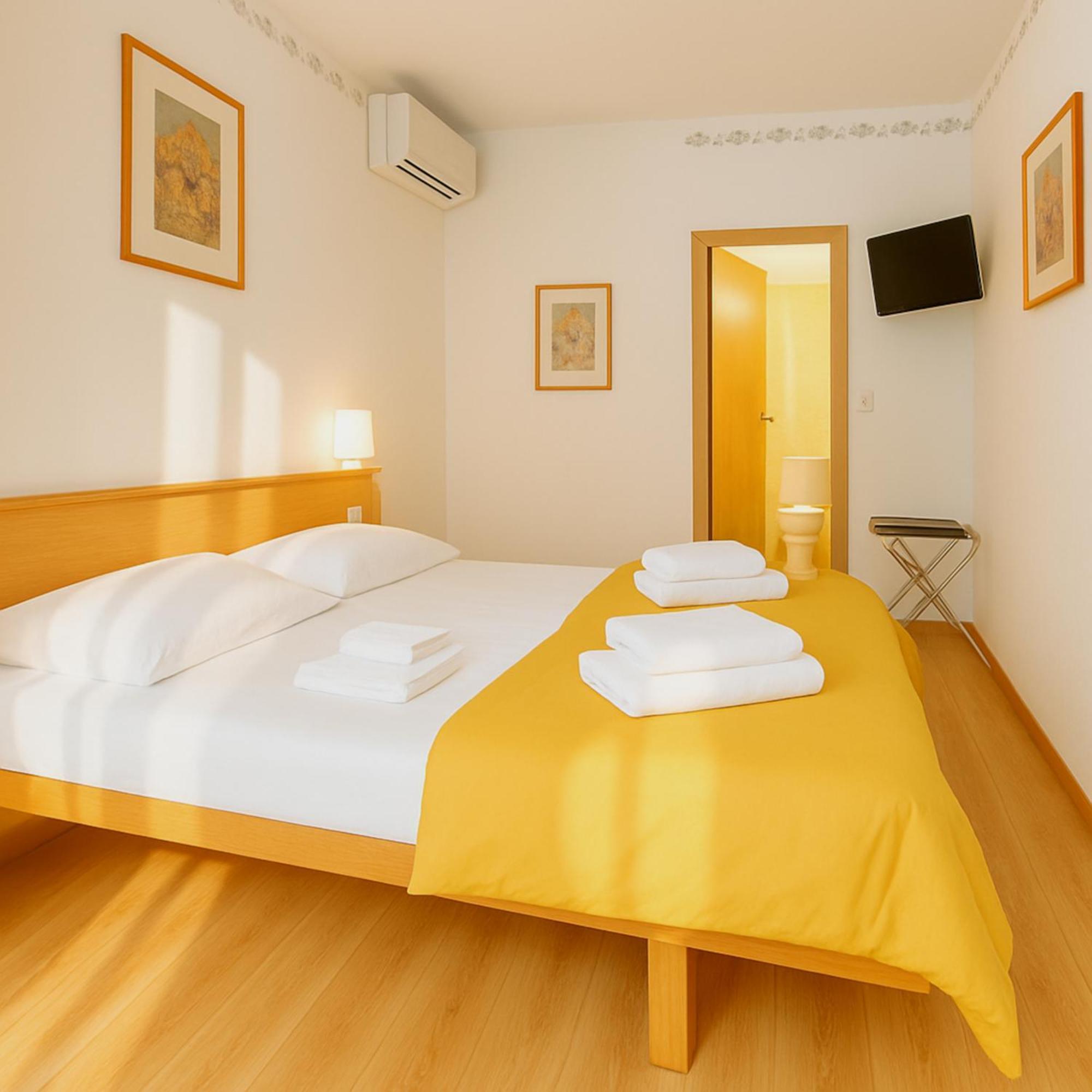 Modena Old Town Hotel