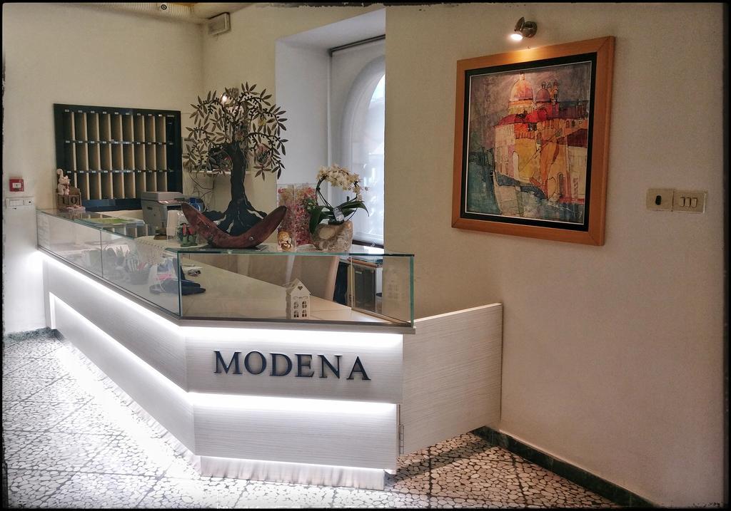 Modena Old Town Hotel