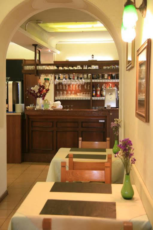 Hotel Modena