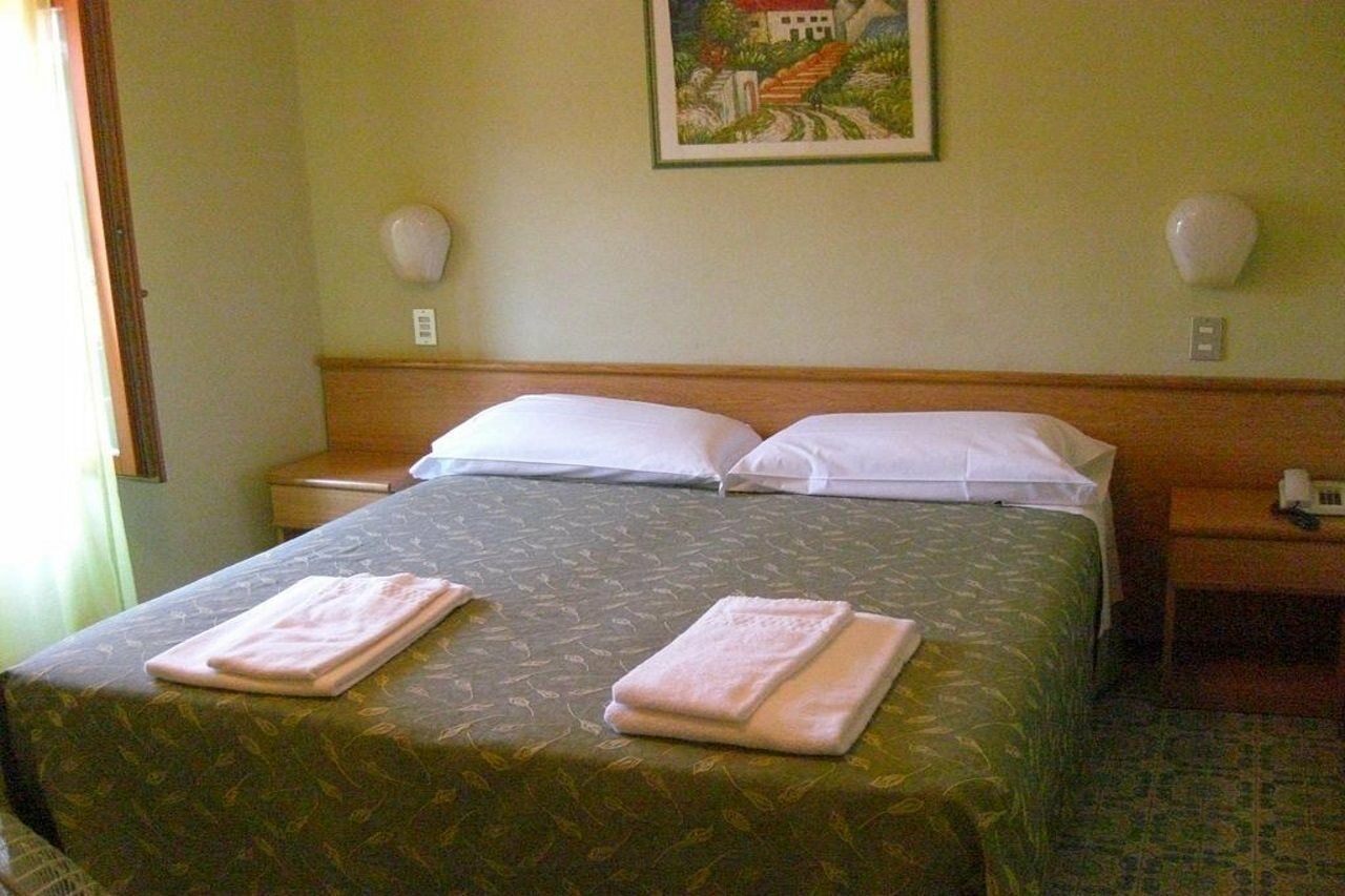 Modena Old Town Hotel 2*